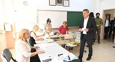 Mamak ikinci tur için sandık başında