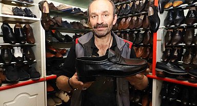 Metin Aydos, 49 yıldır el emeği ayakkabı üretiyor