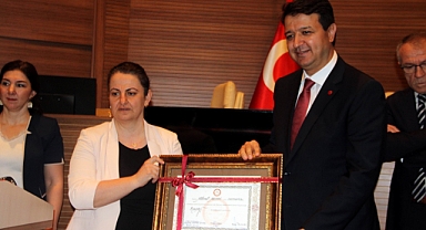 Millet İttifakı Vekilleri Mazbatalarını Aldı   