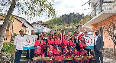Nilüfer Belediyesi Halk Dansları Topluluğu Bulgaristan'da gönülleri fethetti