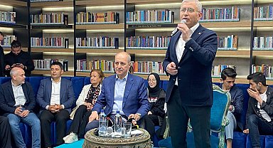 Numan Kurtulmuş: "Seçme ve seçilme yaşının 18'e indirilmesi Türkiye için devrim niteliğinde bir adımdır"