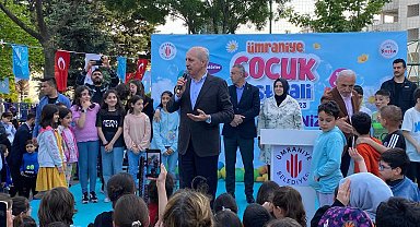 Numan Kurtulmuş: "Terör örgütüne diz çöktüren bir Recep Tayyip Erdoğan var"