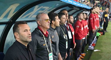 Okan Buruk, Galatasaray'ı şampiyon yapan 13. farklı teknik direktör oldu