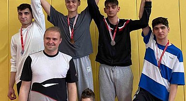 Osmangazili Sporculardan Tatamide Çifte Başarı