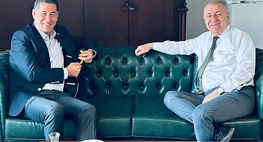 Özdağ ve Oğan ikilisinden fotoğraf