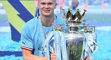 Premier Lig'de sezonun futbolcusu Erling Haaland