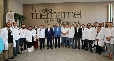 Sağlık Bakanı Koca: "İnsanlık ve merhamette öndeyiz"