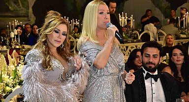 Seda Sayan Ve Ceylan Aynı Sahnede Buluştu