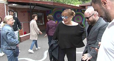 Sezen Aksu, Beykoz'da oyunu kullandı