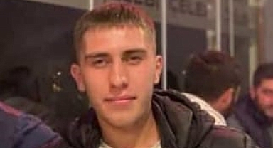 Silahlı saldırıya uğrayan 18 yaşındaki genç hayatını kaybetti