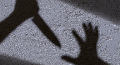 Suç Makinası Adam En Son Karısını da Bıçakladı