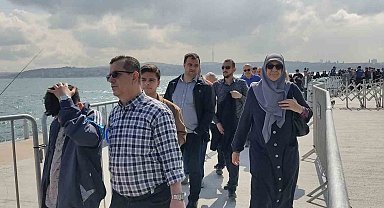 TCG Anadolu Gemisine vatandaşların yoğun ilgisi devam ediyor