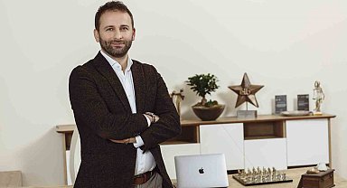 Trendlere uygun doğal taşlarla özdeşleşen ürünler ilgi topluyor