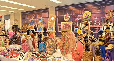 El sanatları sergisine ilgi yoğun