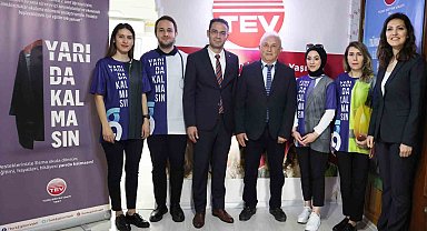 Uludağ Elektrik Koşu Takımı, eğitim seferberliği için maratonda