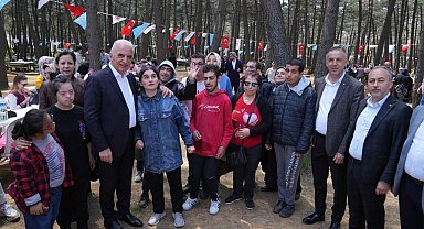 Ümraniye'de gerçekleşen piknikte engeller ortadan kalktı