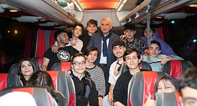 Ümraniyeli 5 bin genç Çanakkale'de tarihi bir yolculuğa çıktı