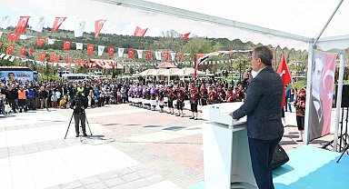 Üreğil Millet Bahçesi'nde 1 Mayıs kutlaması