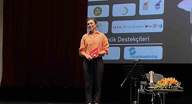 Uzmanlar ve ebeveynler MomTalks'ta bir araya geldi