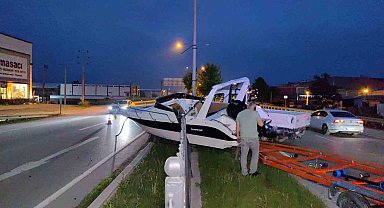 Yarım milyonluk yat kazada kullanılamaz hale geldi