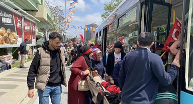 Yüz binlerce vatandaş Büyük İstanbul Mitingi'ne akın ediyor