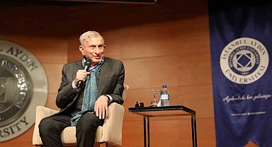 Zamansız Üstat  Gençlerle Bir Araya Geldi