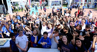  7’den 70’e Herkes Kitap Fuarında Bir Araya Geldi   