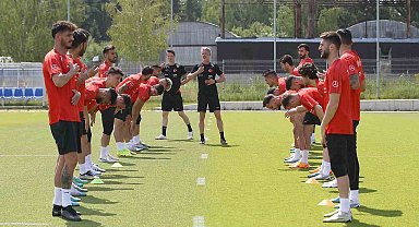 A Milli Takım, Letonya Karşısında