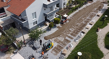 Altıeylül ‘E 450 Bin Metre Yol  