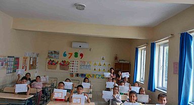 Ayvacık'ta 4 bin 134 öğrenci karne aldı