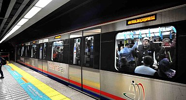 Bakan Abdulkadir Uraloğlu: "Kurban bayramında; Başkentray, İZBAN, Marmaray, Kağıthane-İstanbul Havalimanı ve Halkalı-Bahçeşehir hattı ücretsiz"