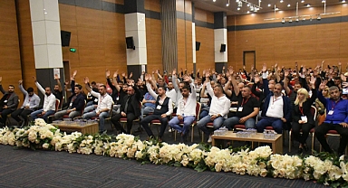 BALIKESİRSPOR'DA TÜZÜK KONGRESİ GERÇEKLEŞTİ