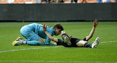 Başakşehir'in genç kalecisi Deniz Dilmen göz doldurdu