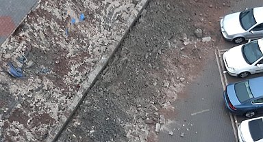 Başkentte şiddetli yağış sonrası istinat duvarı çöktü