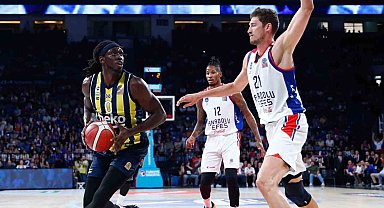 Basketbol Süper Ligi: A. Efes: 87 - Fenerbahçe Beko: 78