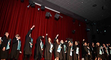 BUÜ, enstitü mezunları ile araştırma üniversiteleri arasındaki yerini sağlamlaştıracak