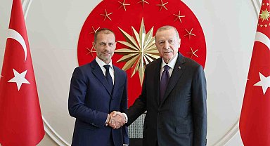 Cumhurbaşkanı Erdoğan UEFA Başkanı Aleksander Ceferin ile görüştü