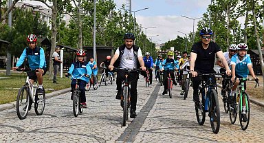 Esenyurt Belediye Başkanı Bozkurt'tan bisiklet yolu müjdesi