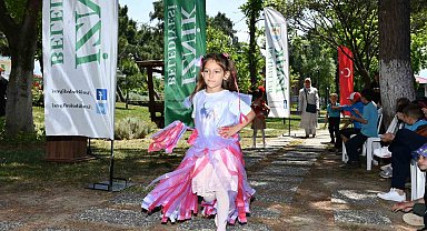 İznik'te geri dönüşüm defilesi