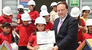 Karesi Atık Getirme Merkezi Öğrencileri Ağırlıyor