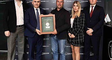 Kulüpler Birliği'nden Alexandre Dreyfus'a teşekkür plaketi