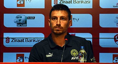 Mert Hakan Yandaş: "Kupayı kazanıp kendimizi affettirmek istiyoruz"