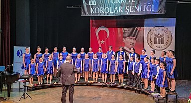 Nilüfer'in Çocuk ve Gençlik Koroları'na ödül