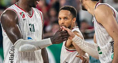 Pınar Karşıyaka, saha avantajını olumlu kullandı