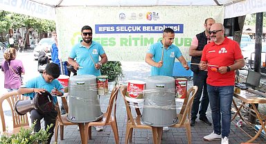 Selçuk'ta 'Atığını Getir, Hediyeni Götür' etkinliği