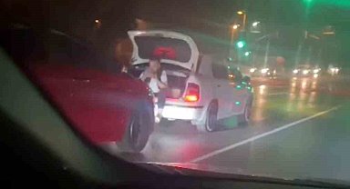 Sosyal medya uğruna canlarını tehlikeye attılar, o anlar kamerada