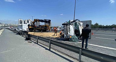 TEM'de trafiği kilitleyen kaza: 1 yaralı