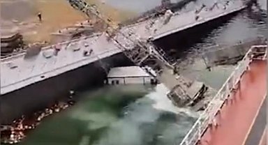 Tuzla tersanesinde korkutan anlar: Gemi havuzu battı