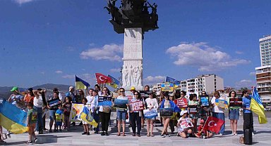 Ukraynalılar, baraj felaketi ile Karadeniz'e dikkat çekti