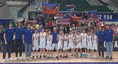 Yeşim Spor'dan ikinci şampiyonluk